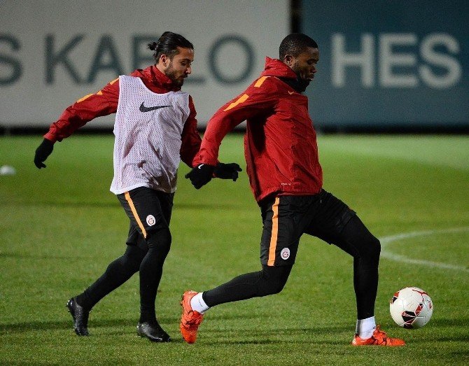 Galatasaray, Akhisar Belediyespor Maçı Hazırlıklarını Tamamladı