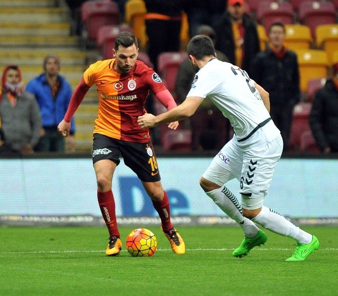 Galatasaray’a Sinan Gümüş’ten Kötü Haber
