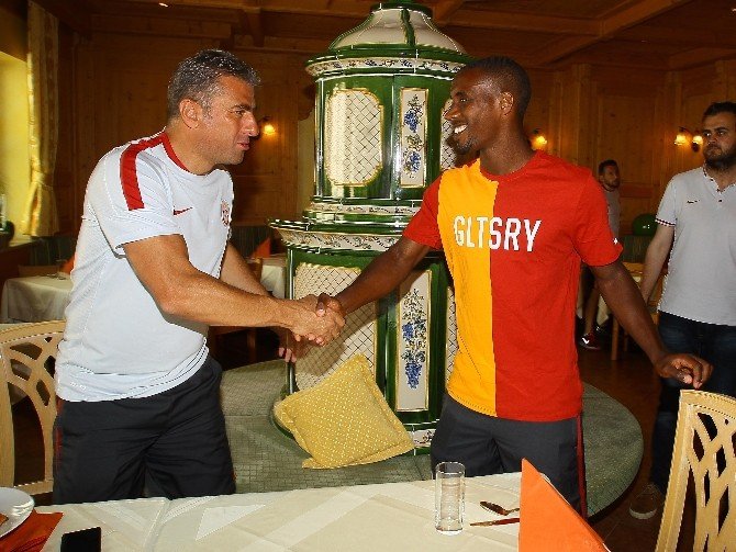 Galatasaray’da Carole Şoku