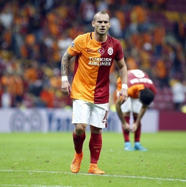 Sneıjder Galatasaray Tarihine Geçebilir