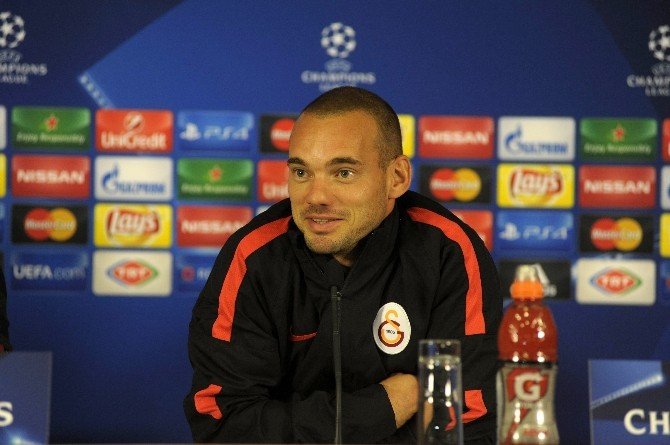 Sneıjder: “Favori Atletıco Madrıd”