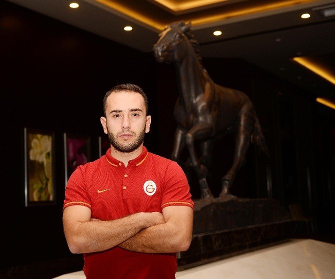 Olcan Adın: "Biz Bitti Demeden Bitmez"
