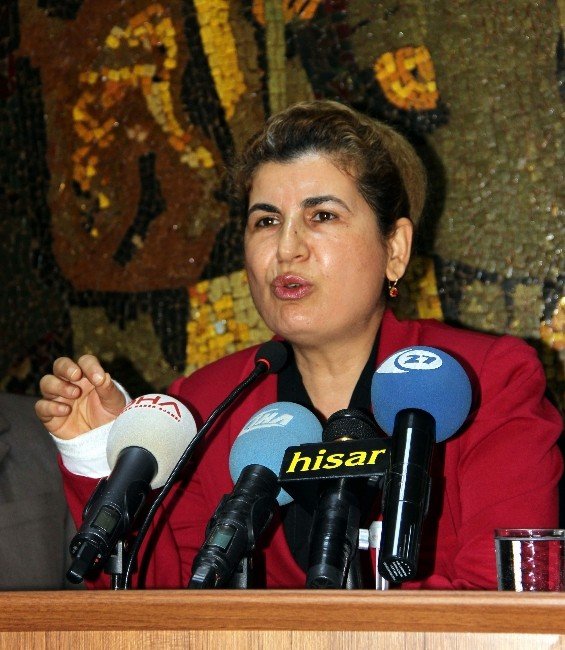 Chp Sokağa Çıkma Yasağı Olan Bölgelerde Barış Çağrısında Bulunacak