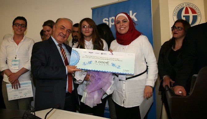Suriyeli Öğrencilerin Beklediği Arapça Program Açıldı