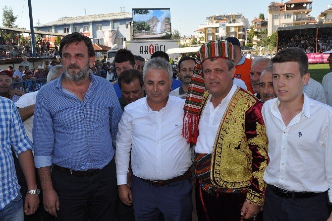 Altın Kiraz’ın Başpehlivanı Orhan Okulu