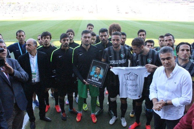 Denizlispor, Gazeteci İlyas Haytan’ı Unutmadı
