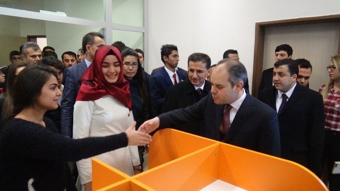 Spor Bakanı Kılıç Hatay’da