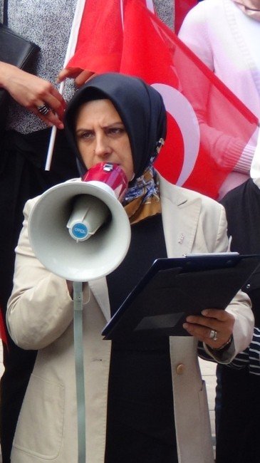 Kadem Üyelerinden Teröre Tepki Protestosu