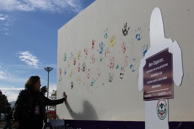 Giresun’dan “Kadına Karşı Şiddete Hayır” Kampanyası’na Beyaz Panolu Destek