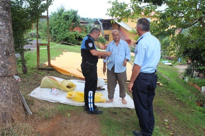 Giresun Emniyet Müdürlüğünden “Fındık Altına Dönüşüyor, Emeğinizi Çaldırmayın, Alın Terinize Sahip Çıkın” Projesi
