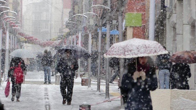 Giresun’da 355 Köy Yolu Ulaşıma Kapalı