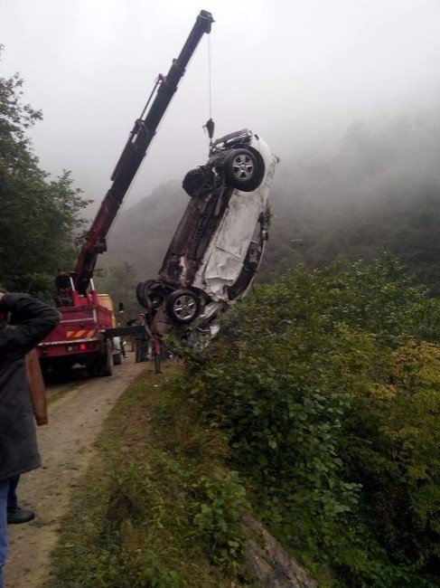 Bursa’dan Fındık Toplamak İçin Giresun’a Giden Çifti Ölüm Ayırdı