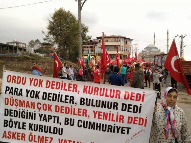 Bulancak’ta Binler Şehitler İçin Yürüdü