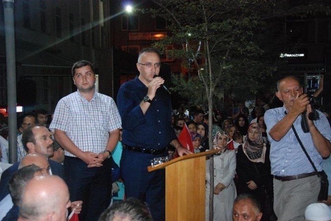 Bulancak’ta Binler Şehitler İçin Yürüdü