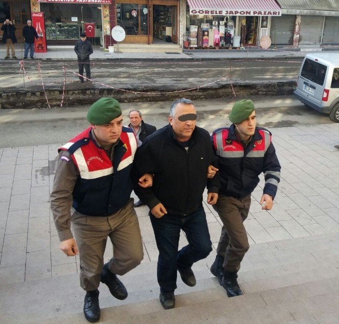 Giresun’da Yılbaşı Öncesi Sahte İçki Ele Geçirildi