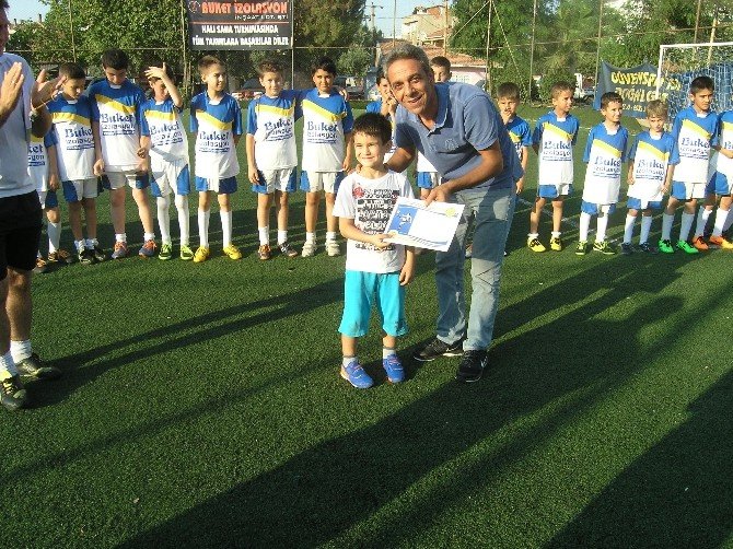 Gönen Tayfunspor, Yaz Spor Okulunu Açtı