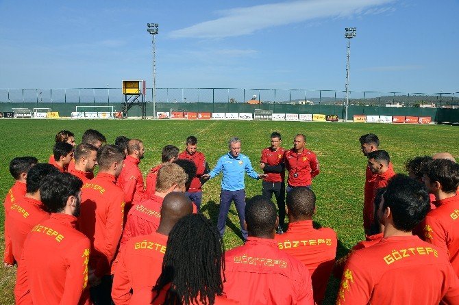 Özen: "Süper Lig İçin 10 Takımı Geçmemiz Gerek"