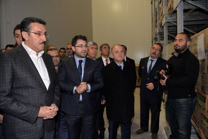 Bakan Tüfenkci, Antrepolarda İncelemelerde Bulundu