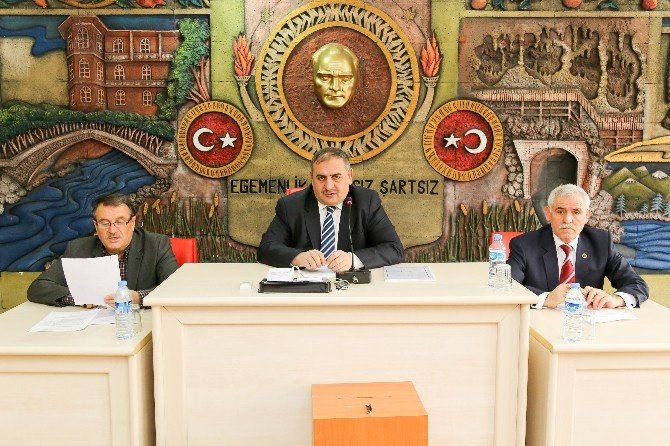 Erikbeli-tonya Ve Yukarı Kürtün-alucra Grup Yollarının Karayolları Yol Ağına Alınması