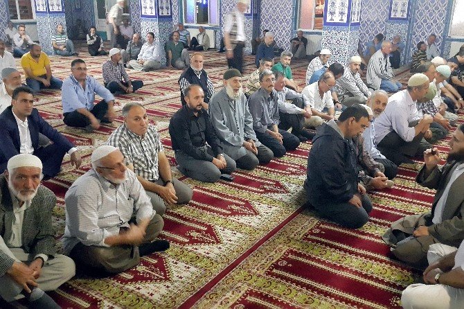 Gümüşhane’de Şehitler İçin Mevlit Okutuldu
