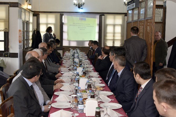 Gümüşhane’de ‘Kızlarımız Okullaşıyor, Üniversitelerle Ve İş Alanlarıyla Buluşuyor’ Projesi