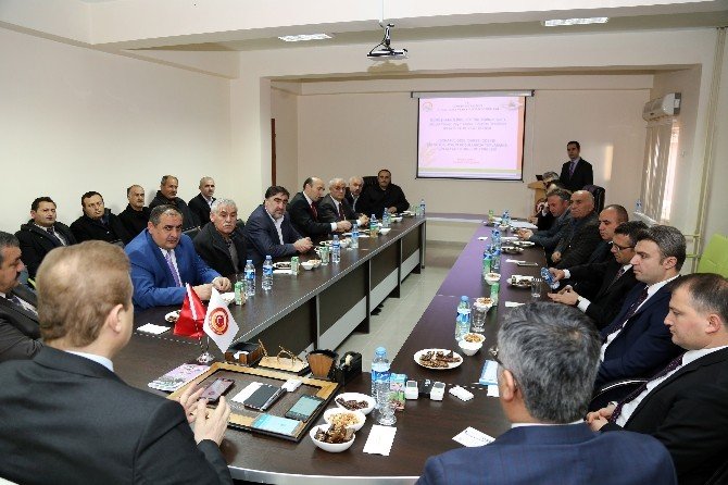 Gümüşhane’de Süt Üreticisinin Yüzü Gülecek