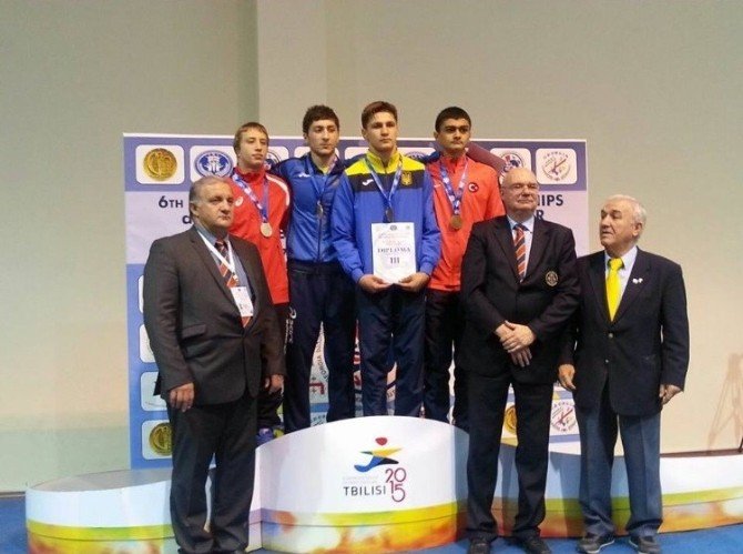 İşitme Engelli Sporcu Eskişehir’i Gururlandırdı