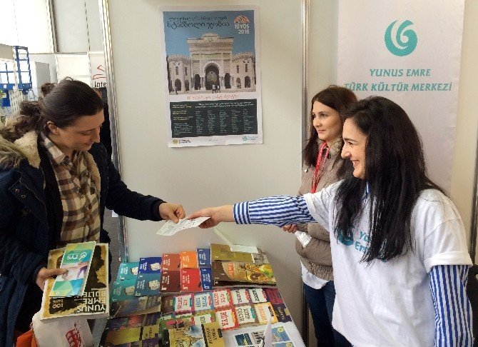 Gürcü Öğrenciler Türkçeyi Tanıttılar