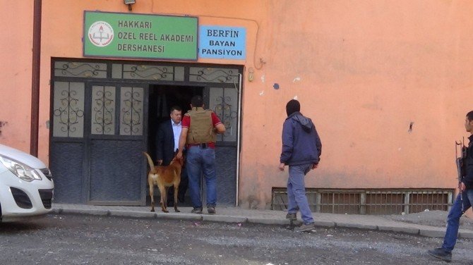Hakkari’de Bomba Alarmı