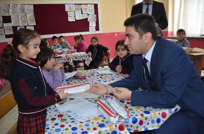 Hanönü’ Öğrencilere Diş Bakımı Uygulaması