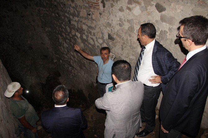 Harput Kalesi’nde Kazı Çalışmaları Sürüyor