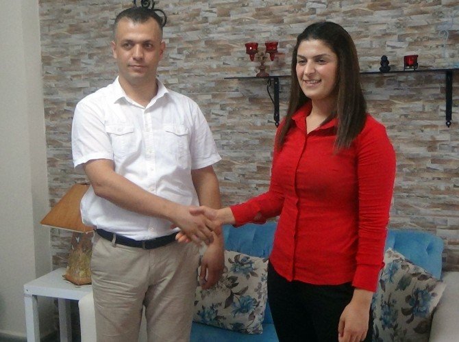 Hatay’da 2 Kardeş 2 Farklı Partiden Aday Oldu