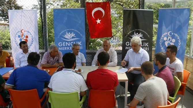 İlkadım Gençlik Merkezi “Hayallerime Dokun” Projesi