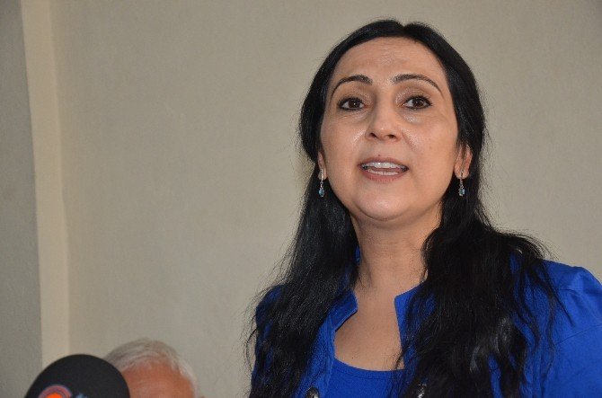 Hdp Ve Dbp Heyeti Yüksekova’da