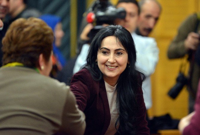 Hdp Pyd’ye Sahip Çıktı, Türkiye’yi Suçladı