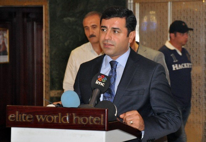 Demirtaş: “Allah’ı Kandırmaya Çalışan İnsanlar Dünyanın En Tehlikeli İnsanlarıdır”