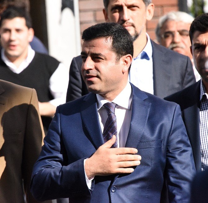Demirtaş’tan İpek Medya Grubu’na Ziyaret