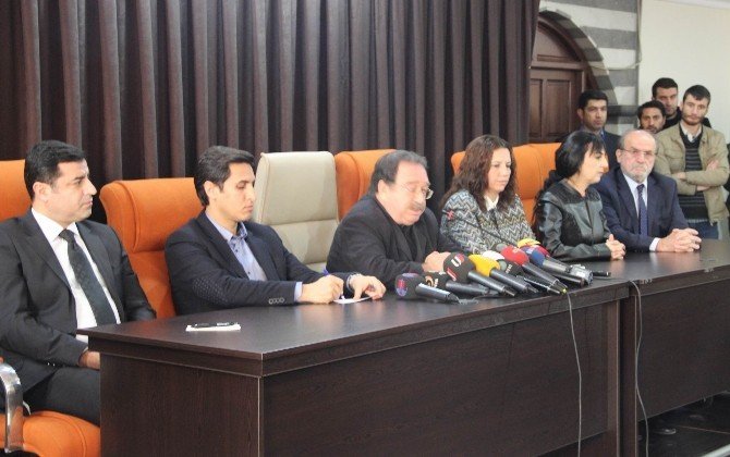 Hdp Eş Genel Başkanı Selahattin Demirtaş: