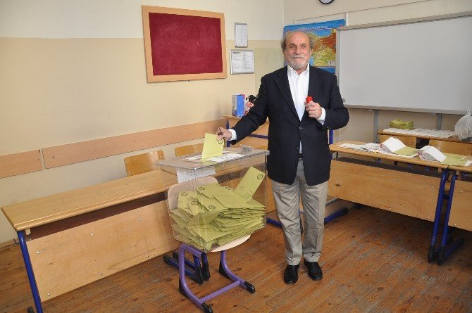Kürkçü: “İki Olan Vekil Sayımızı Dörde Çıkaracağız”