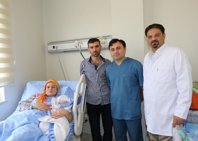 İnayet Topçuoğlu Hastanesinde Doğum Heyecanı