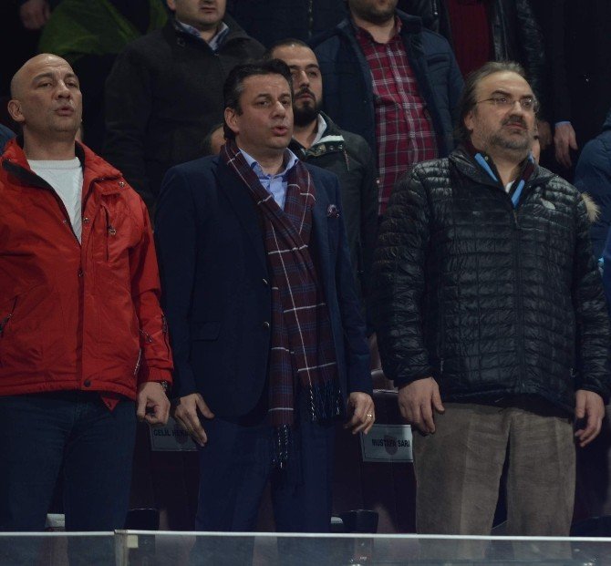 Hekimoğlu Trabzonspor Maçını Volkan Konak’la İzledi