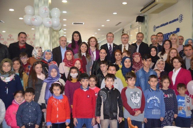 "Kök Hücre Kardeşliği"