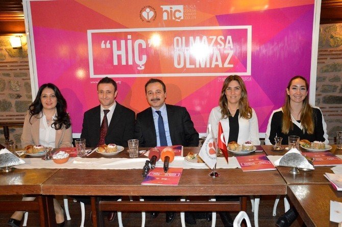 "Hiç" Ödülleri Başvuruları Başladı