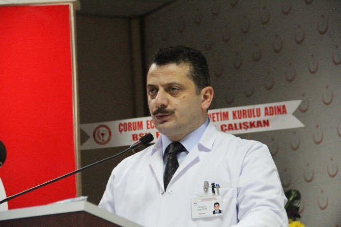 Çorum’da “Klinik Eczacılık Hizmetleri” Anlatıldı