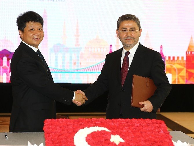 Turkcell Ve Huawei’den 5g’de İşbirliği