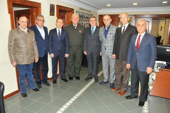 Komutandan Samsun Tso’ya İadeyi Ziyaret