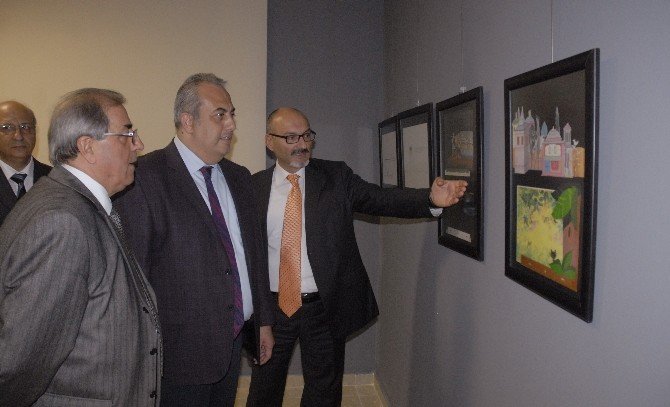 Anadolu Üniversitesi’nde Karikatür Ve Çizgi Film Sergisi