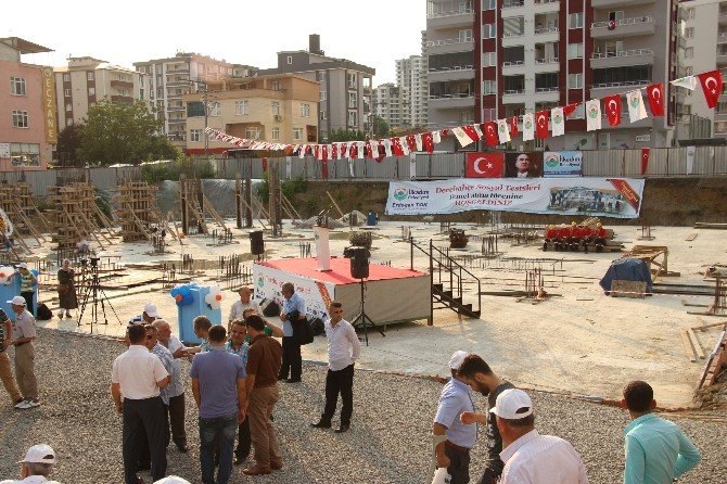 Derebahçe Sosyal Tesisleri’ne Görkemli Temel Atma