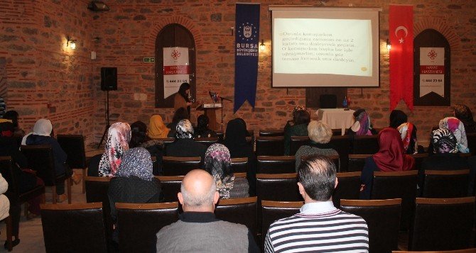 Psikolog Kısaer: “Dünyada En Zor İş Ergenlik Çağındaki Gençle İletişimdir”