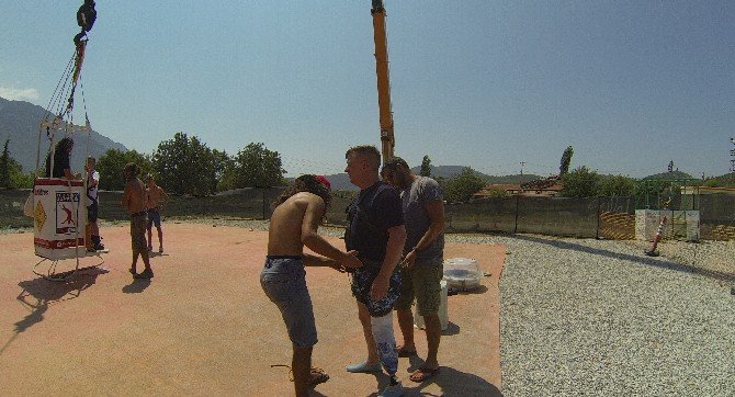 Protez Bacakla Bungee Jumpıg Yaptı
